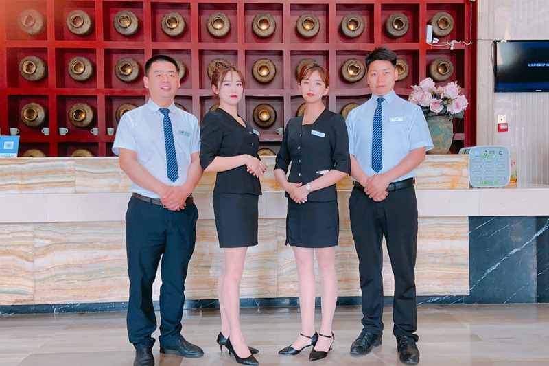 精誠所至，金石為開